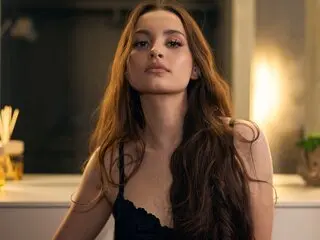 Nude AvaLouis